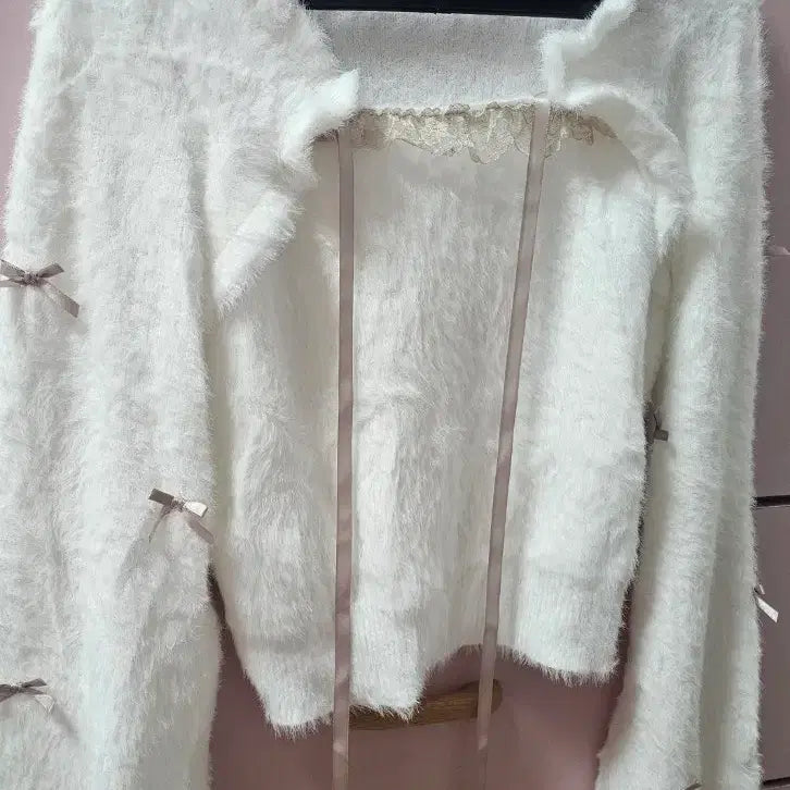 [BUNJANG] MA*RS Chibi Ribbon Cape-style Knit White/Pink / 택포 마즈 MA*RS 치비 리본 케이프풍 니트 화이트/핑크