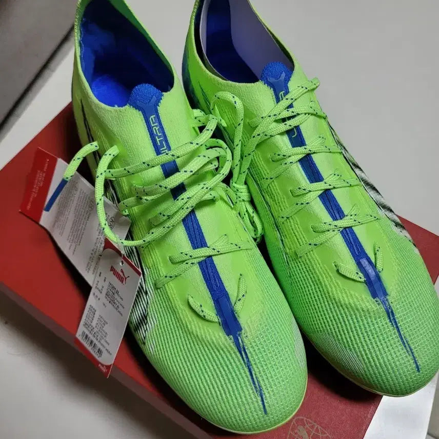 [BUNJANG] Puma Ultra Pro MG Soccer Cleats (265mm) Fluorescent Green/Blue / 푸마 울트라 축구화265(새상품)형광 그린/블루