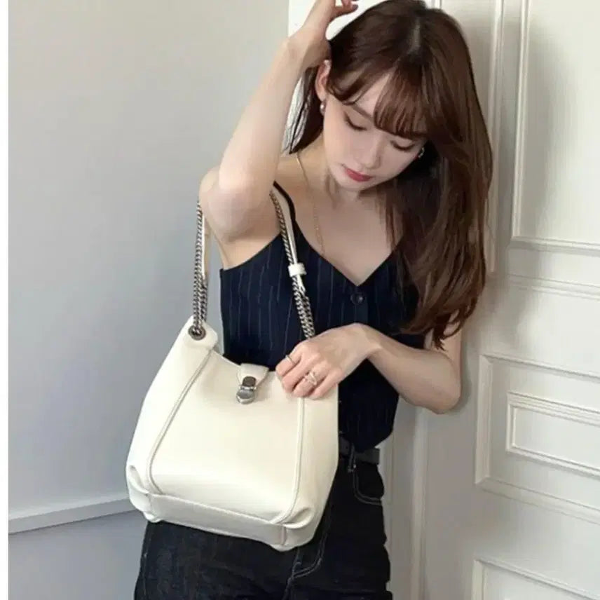 [BUNJANG] L'EUVRE Sac De Solti Bucket Bag (Ivory, Large) / [강민경착용] 루에브르 삭드솔티 버킷백 / 아이보리, 라지