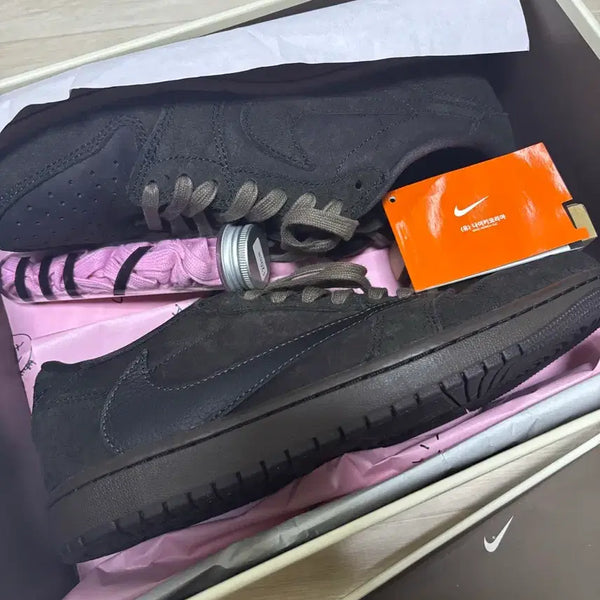 [BUNJANG] Travis Scott Jordan Velvet Brown / [260] 트레비스캇 조던 벨벳 브라운