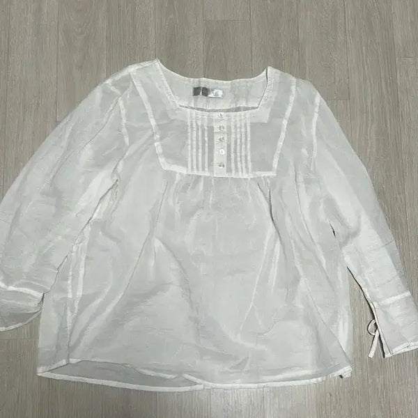 [BUNJANG] Square Neck White Blouse / 스퀘어넥 화이트 블라우스