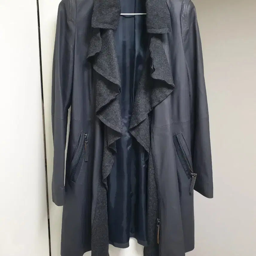 [BUNJANG] Genuine Lambskin Leather Coat / 양가죽 코트