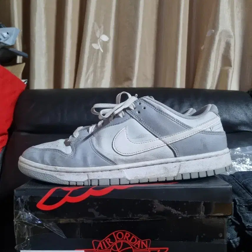 [BUNJANG] Nike Dunk Low Retro Wolf Grey / 나이키 덩크 로우 레트로 울프 그레이 275