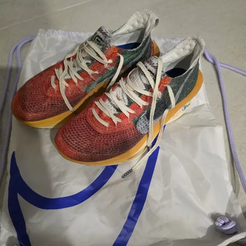 [BUNJANG] Nike Air Zoom Alphafly NEXT% 3 / (240)나이키 에어 줌 알파플라이 넥스트% 3 오늘 구매시 20