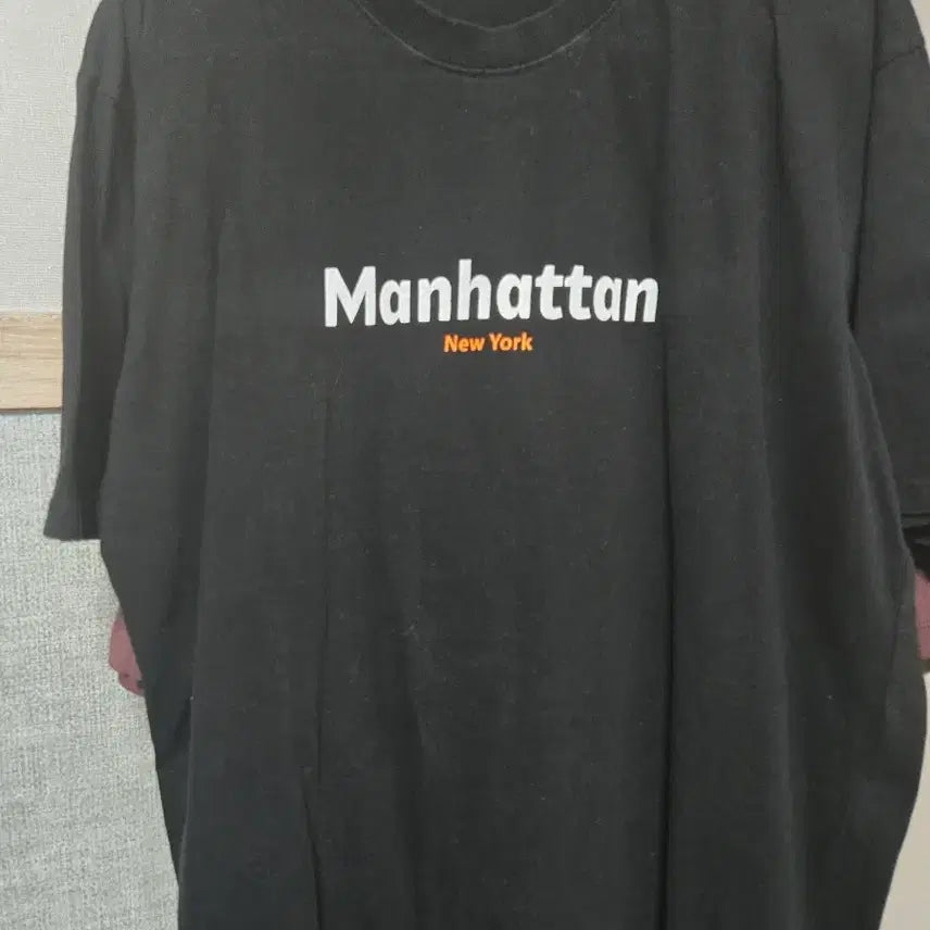 [BUNJANG] Jacquemus Manhattan Printing Short Sleeve T-Shirt Black / 쟈크샤코 맨하탄 프린팅 반팔 티셔츠 블랙