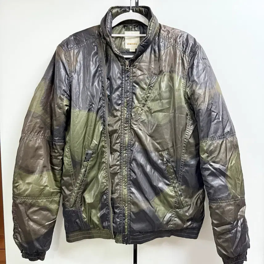 [BUNJANG] Diesel Camo Pattern Lightweight Padded Jumper M / 디젤 카모 패턴 밀리터리 카모플라쥬 경량 패딩 점퍼 M