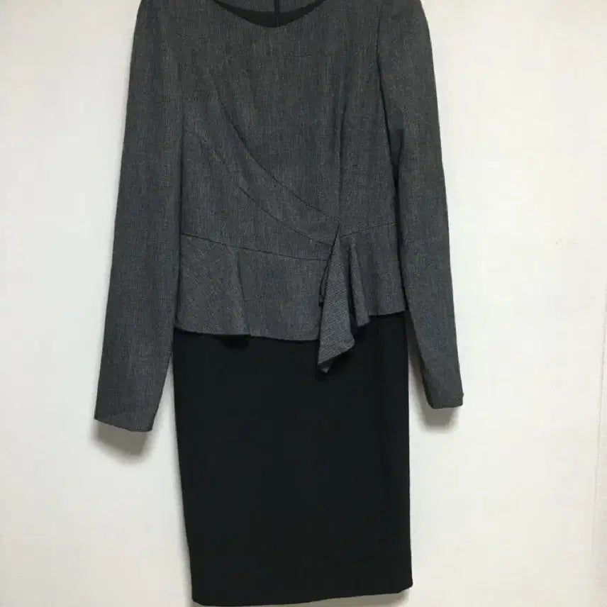[BUNJANG] Minimum One-Piece Dress / minimum 미니멈 원피스 투피스 느낌(55)