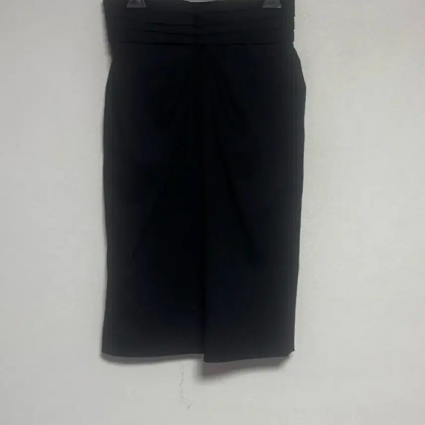 [BUNJANG] Emporio Armani Skirt Size 38 / 엠포리오아르마니 스커트 38