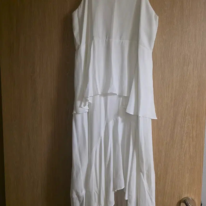[BUNJANG] Frill White Summer One-Piece Dress / F 프릴 화이트 원피스 여름원피스 바캉스원피스 휴양지원피스