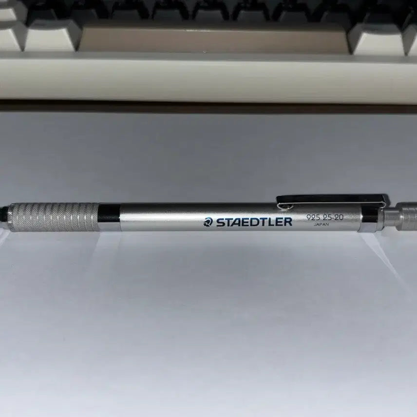 [BUNJANG] Staedtler 925 25-20 Mechanical Pencil / 스테들러 925 25-20 샤프펜슬