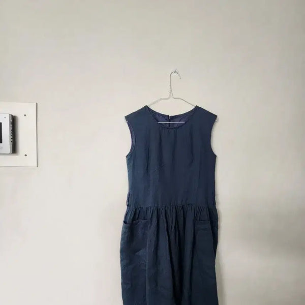 [BUNJANG] Navy Sleeveless Linen Dress with Shirring Detail / 네이비 민소매 셔링   마 원피스