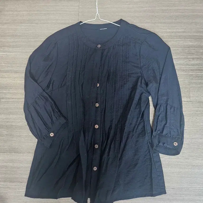 [BUNJANG] Black Blouse / 검정 블라우스