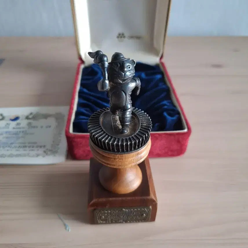 [BUNJANG] 1988 Seoul Olympics Pure Silver Torch Hodori Figure - Special Edition / 88 서울올림픽 순은 성화봉 호돌이 피규어 (스페셜 에디션)