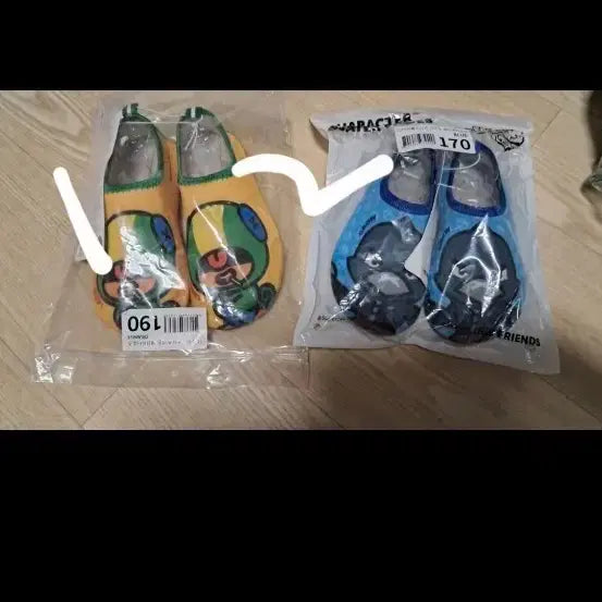 [BUNJANG] Aqua Shoes Size 190 / 아쿠아슈즈 190