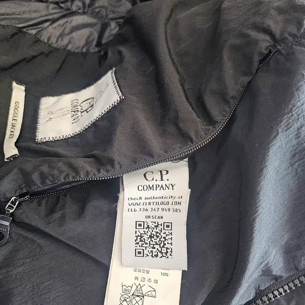 [BUNJANG] CP Company Goggle Padded Jacket Black / CP컴퍼니 고글블랙 패딩 점퍼