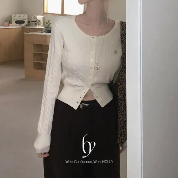 [BUNJANG] Holy Made Lauren Cable Knit Cardigan - Ivory / 홀리 made 로렌 꽈배기 잘록 가디건니트 아이보리