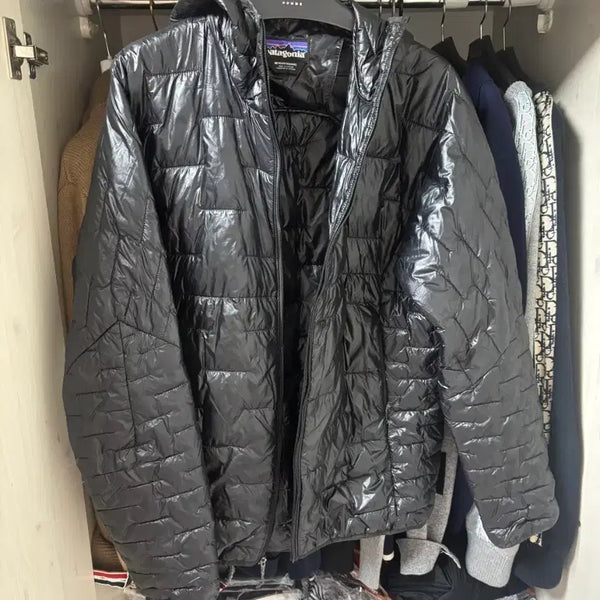 [BUNJANG] Patagonia Micro Puff Hooded Padded Jacket / 파타고니아 정품 경량 마이크로 퍼프 패디드 후드 패딩 자켓