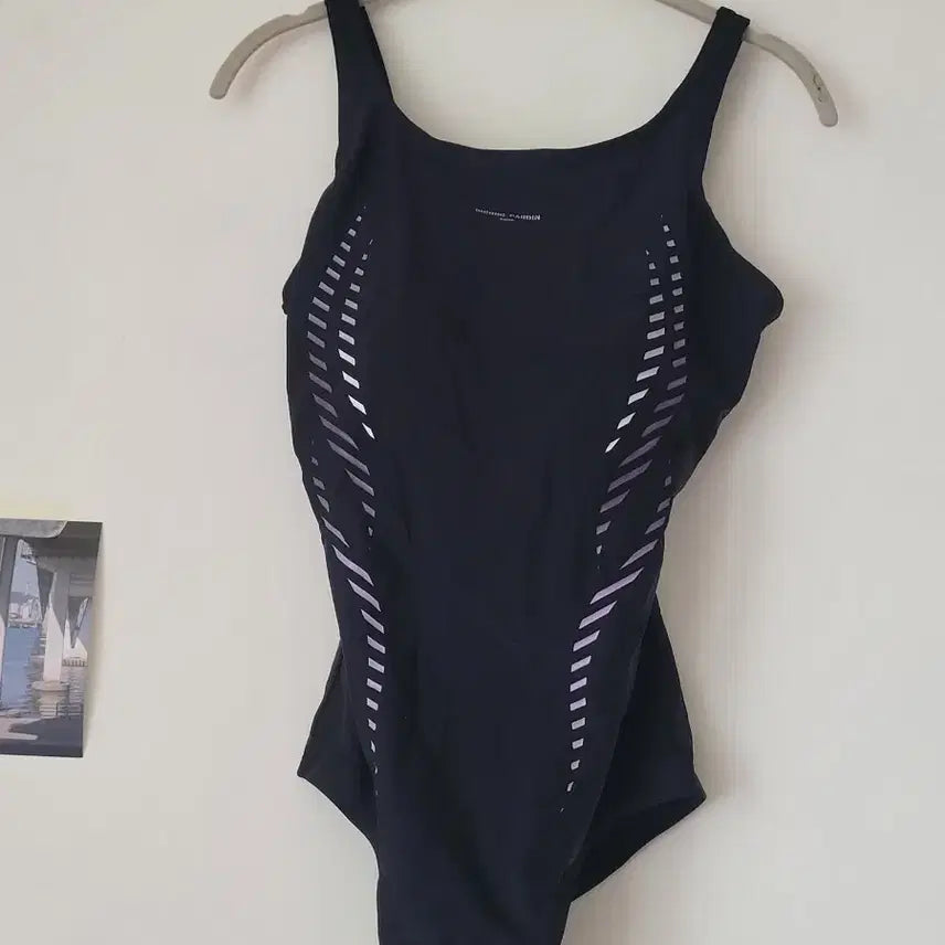 [BUNJANG] Pierre Cardin Women's Swimsuit Black Size 100 / (새것)여성 수영복/피에르가르뎅100