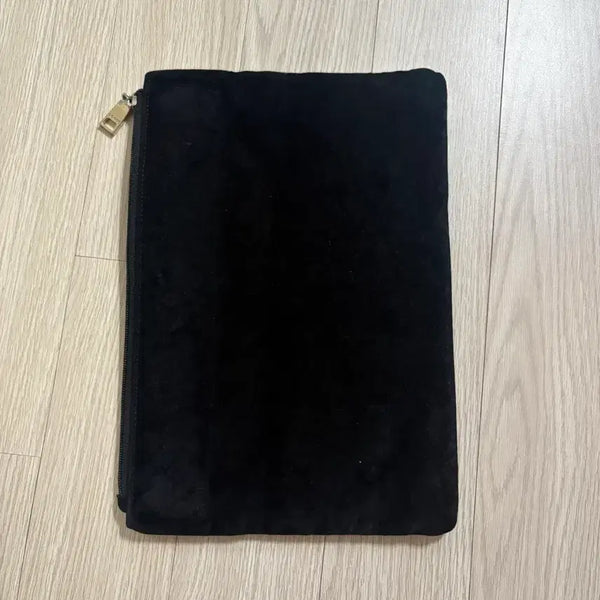 [BUNJANG] GO-CCE Velvet Clutch Bag Black / GO-CCE 벨벳 클러치백
