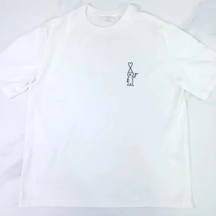 [BUNJANG] AMI Paris Illust White T-Shirt / 아미 일러스트 화이트 반팔 티셔츠 95