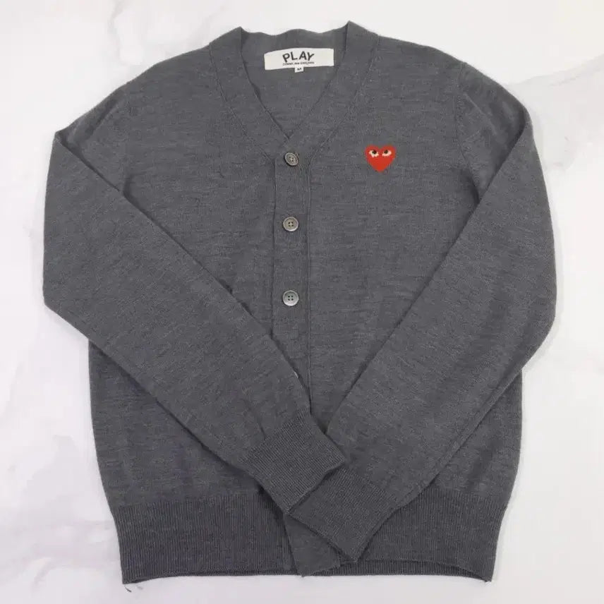 [BUNJANG] Comme des Garçons Play Grey Heart Logo Cardigan M / 꼼데가르송 플레이 하트 로고 그레이 가디건 M