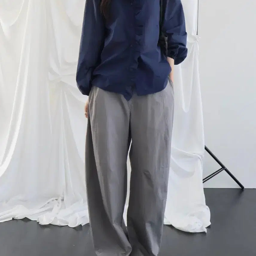 [BUNJANG] Mienne Abo Sheer Frill Blouse / 미엔느 아보 시어 프릴 블라우스