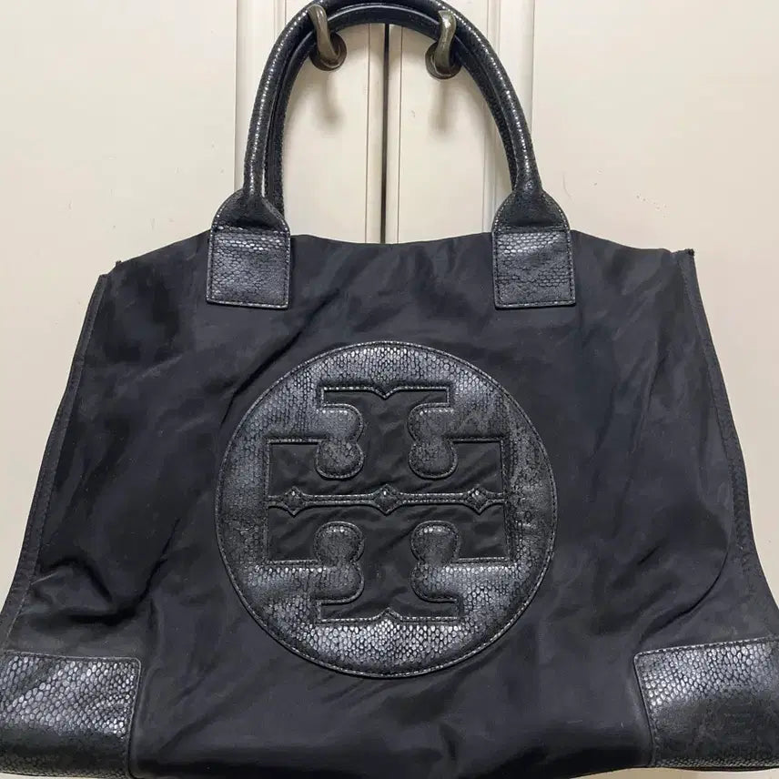 [BUNJANG] Tory Burch Black Logo Tote Bag / 토리버치 블랙 로고 토트백