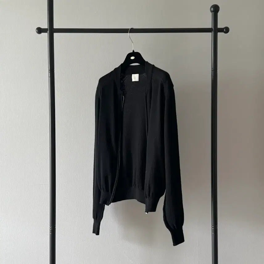 [BUNJANG] Yumer Wool 100% Zip-Up Cardigan Black / 유메르 umer 울100% 블랙 집업 가디건
