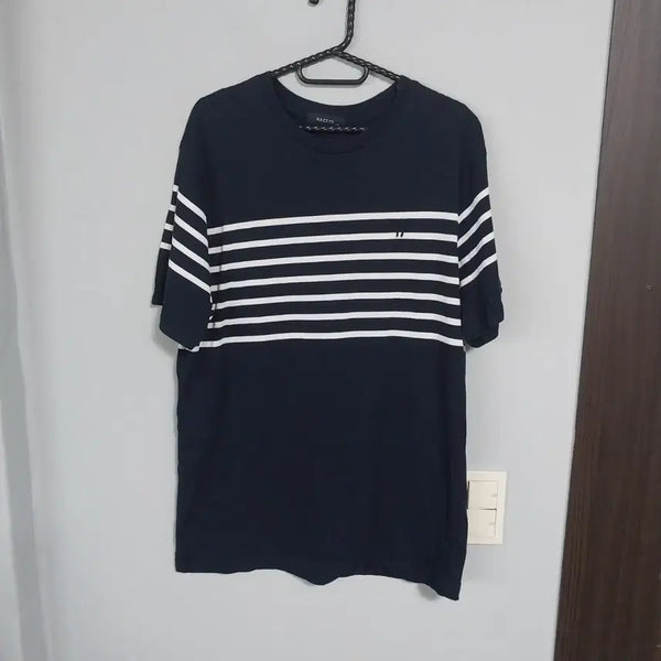 [BUNJANG] Hazzys Men's Round Neck Short Sleeve T-Shirt Size 100 / 헤지스 반팔 남자100