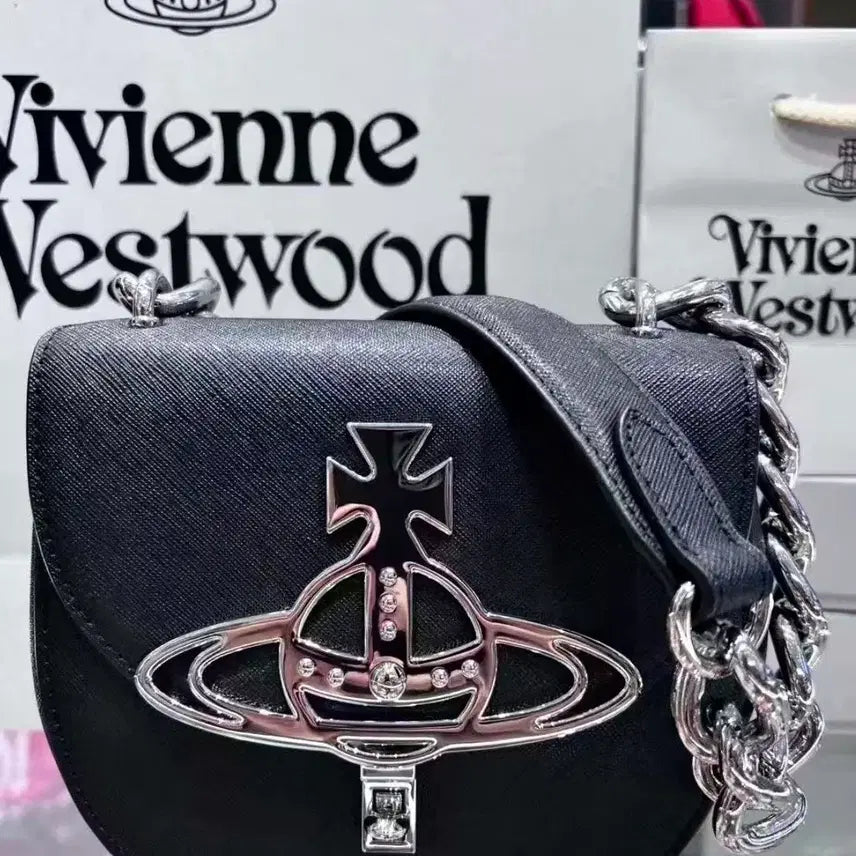 [BUNJANG] Vivienne Westwood Black Leather Chain Clutch Shoulder Bag / 비비안웨스트우드 클러치백 숄더백 블랙  은장 체인