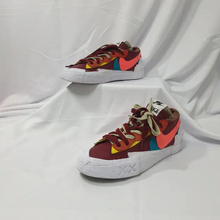 [BUNJANG] Nike x Sacai x KAWS Blazer Low Team Red Sneakers / 두하빈티지 245 나이키 사카이 카우스 블레이저 로우 팀 레드 스니커즈