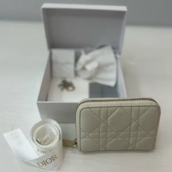 [BUNJANG] Dior Lady Dior Heart Zipped Coin Medium Wallet / 디올 레이디 디올 하트 지퍼 코인 중지갑 풀구성