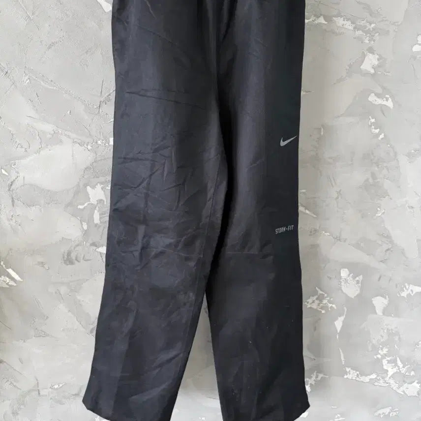 [BUNJANG] Nike Storm-FIT Black Training Pants M / 나이키 스톰핏 블랙 트레이닝 바지 M