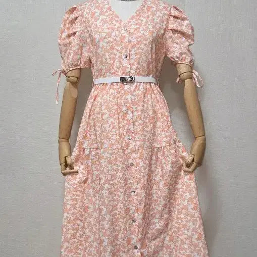 [BUNJANG] Flower V-Neck Puff Sleeve Dress / 플라워 브이넥 퍼프소매 원피스
