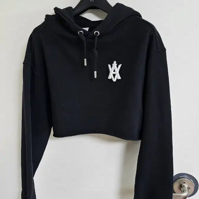 [BUNJANG] Acmedraw Crop Hoodie Black / 아크메드라비 크롭 후드티(512