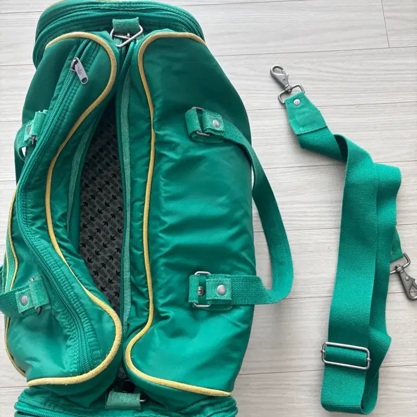 [BUNJANG] Adidas Leather Trim Boston Bag / 정품 아디다스  가죽 프레임 고퀄리티 스포츠 레저 가방