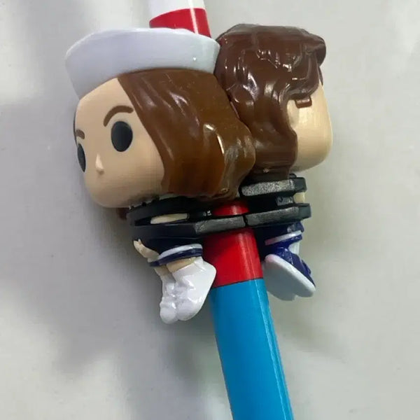 [BUNJANG] Kinder Joy Stranger Things Robin & Steve Figure / 킨더조이 기묘한이야기 로빈 스티브