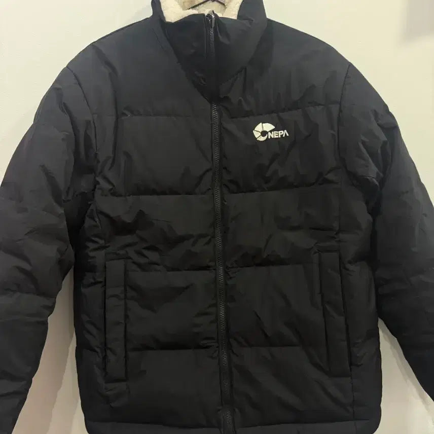 [BUNJANG] Nepa Black Reversible Padded Jumper / 네파 블랙 리시버블 패딩 점퍼