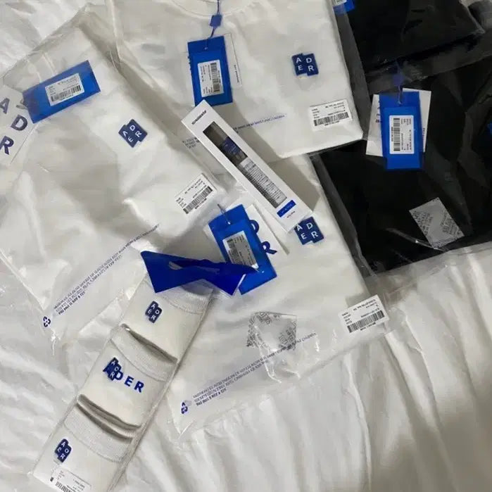 [BUNJANG] Ader Error Signature Blue Patch Oversized T-Shirt / (무료배송)특가) 아더에러 시크니피컨트 반팔티셔츠
