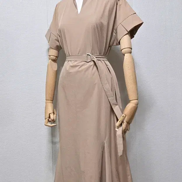 [BUNJANG] J'VAY Long Dress Beige / 지바이 원피스 55.66