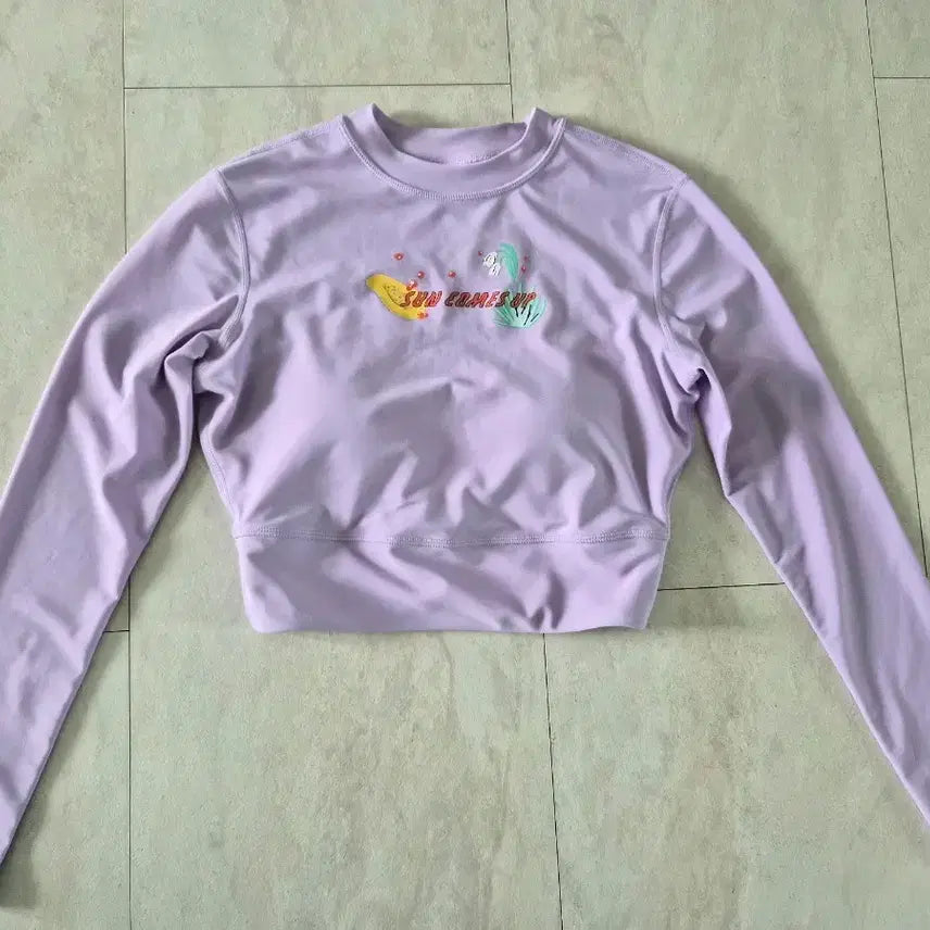 [BUNJANG] Discovery Kids Rash Guard Lavender Size 95 / 디스커버리 래쉬가드 95