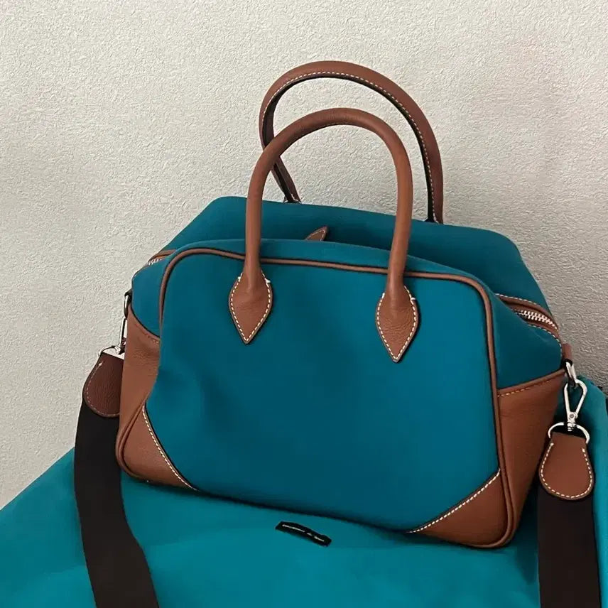 [BUNJANG] Kim's Apparel Vintage Leon Tote Bag / 킴스어패럴 빈티지 레옹