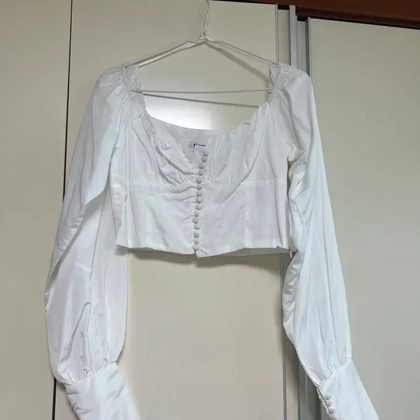 [BUNJANG] SPOONING (GLOWNY) Blouse / 스푸닝(현 글로니) 블라우스