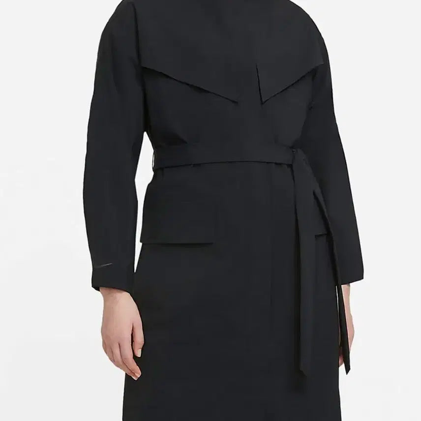 [BUNJANG] Nike Women's Tech Pack Rain Coat Black / 나이키 여성 테크팩 레인 코트 L90 블랙