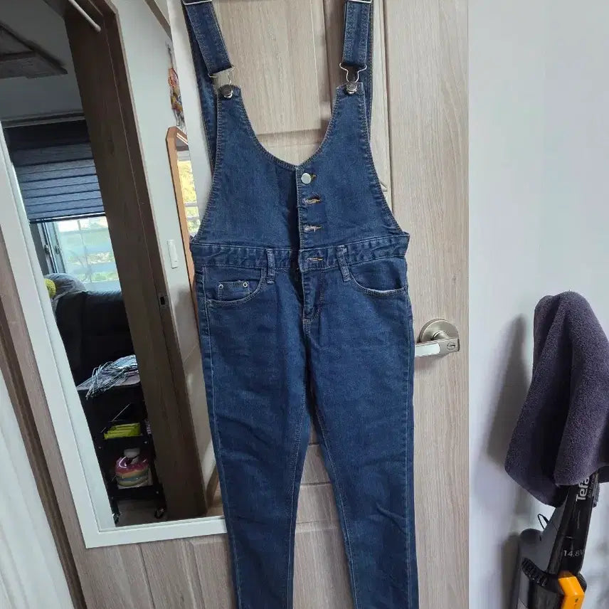 [BUNJANG] Strap Skinny Jeans Size S / 멜빵 청바지 S사이즈 스키니