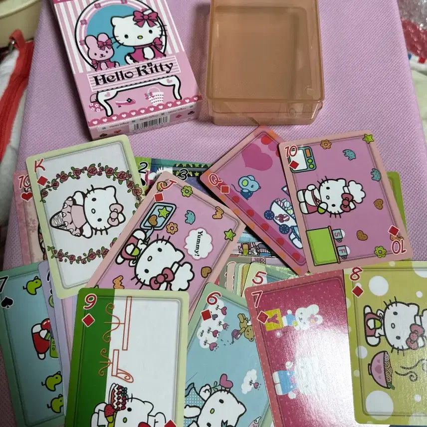 [BUNJANG] Hello Kitty Trump Card Set / 키티 트럼프 카드