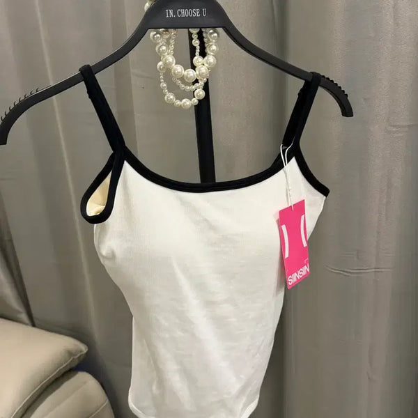 [BUNJANG] Sleeveless Top (New) / 나시 새상품