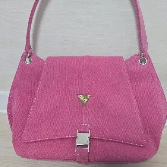 [BUNJANG] Kellys Guess Giselle Upcycled Bag / 켈리즈 게스 데님핑크 지젤 무료배송