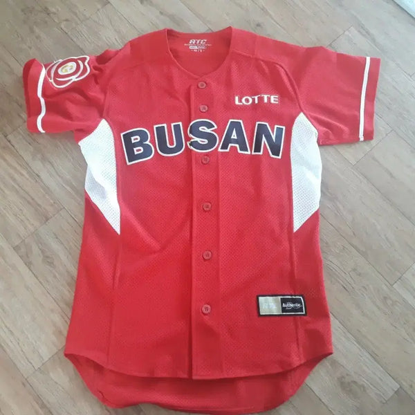 [BUNJANG] Lotte Giants Lee Dae-ho Authentic 2017 Dongbaek Jersey Size 85 / 롯데자이언츠 이대호 ATC 17동백 85사이즈 유니폼