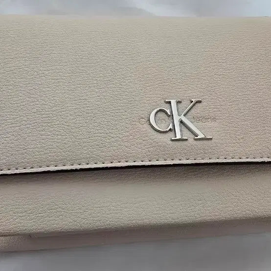 [BUNJANG] Calvin Klein Pink Chain Bag / 캘빈클라인 CK 핑크색 체인백